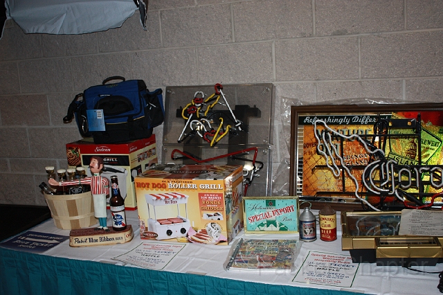 2009TAT_ 167.jpg - Saturday Raffle Prizes
